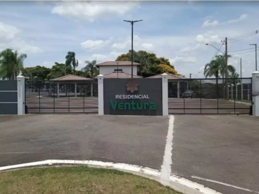 Terreno em leilão com 1000m² em Itatiba/SP