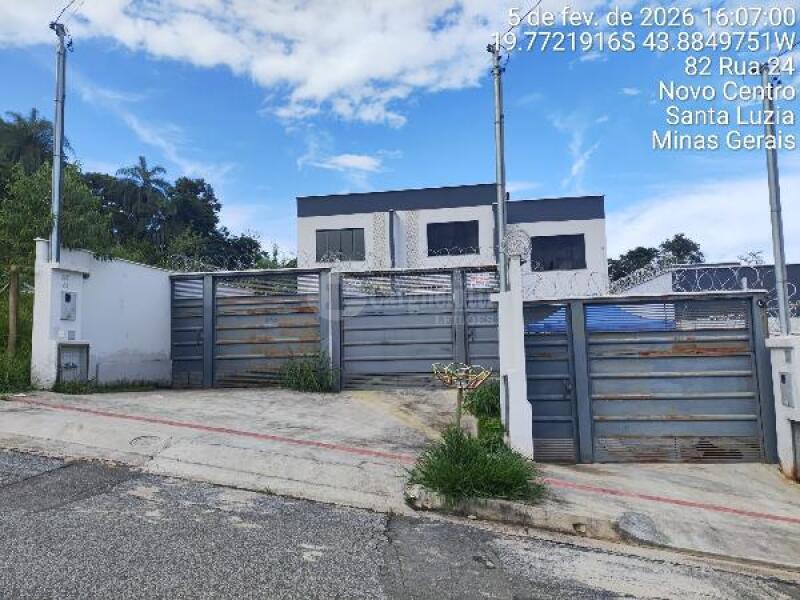 Casa com 2 quartos, 2 banheiros e 1 vaga de garagem