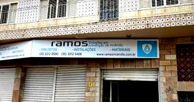 Imóvel Comercial e Residencial com 777 m² em Varginha/MG