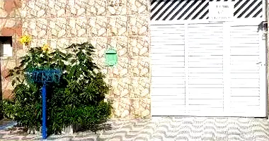 Casa em Leilão com 2 Quartos e 1 Vaga em Praia Grande