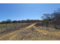 Sítio rural com casa e barragem em 85 hectares, Dormentes