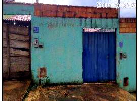 Casa com 69,75m² privativos e terreno de 180m²