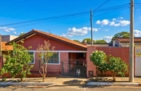 Casa residencial com 142,45 m² em terreno de 198 m²