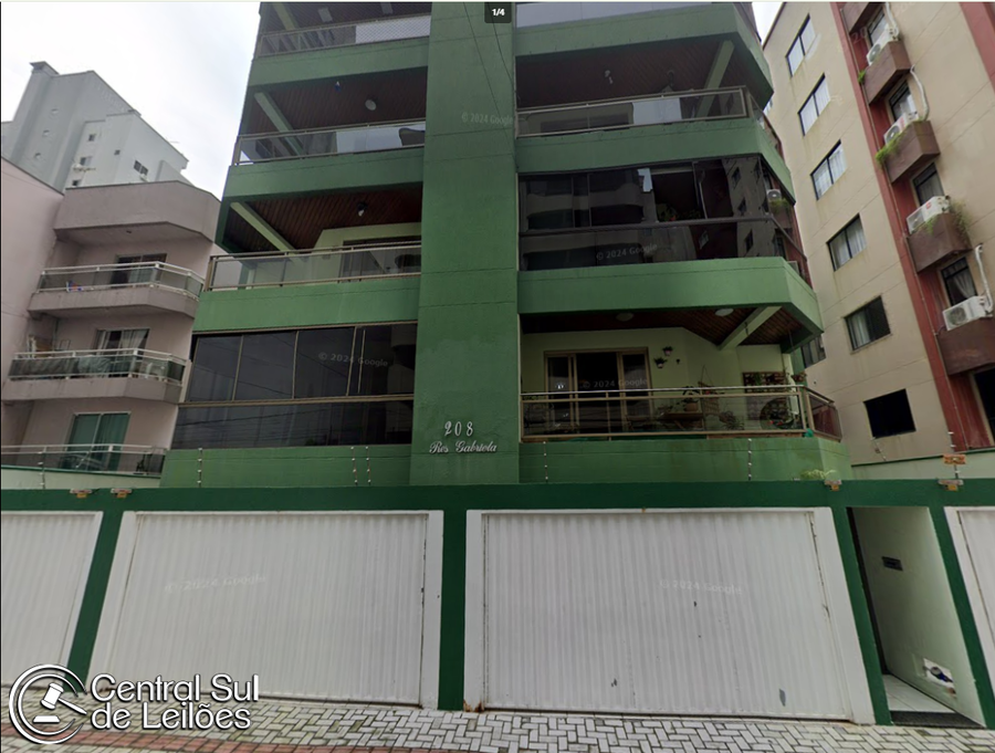 Apartamento com 3 Quartos e Vaga de Garagem em Itapema/SC