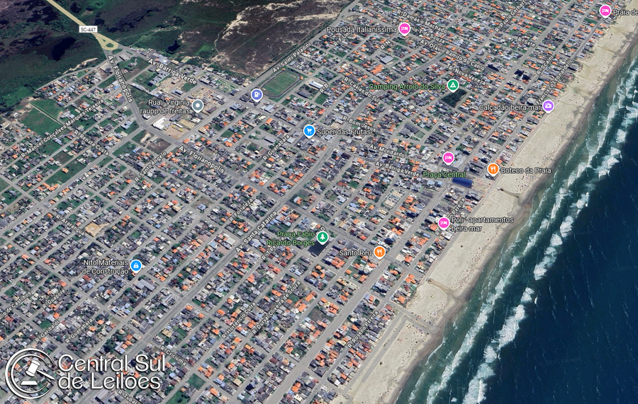 Terreno com casa e edícula em Balneário Arroio do Silva/SC