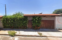 Casa com 275m² de terreno e 129m² de área construída na Vila Bom Sucesso