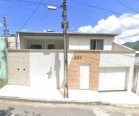 Casa comercial com 58,58m² construídos em terreno de 249,24m²
