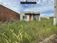 Casa 2 quartos com área construída de 56m², terreno 350m²