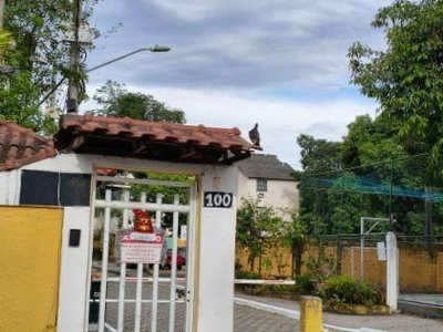 Apartamento com 2 Quartos e 1 Vaga - 44m²