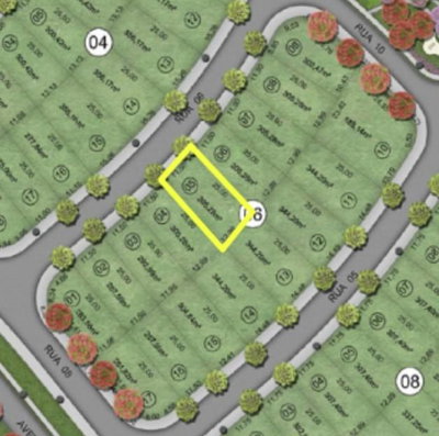 Terreno 305m² em Loteamento com Ótima Localização