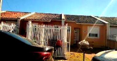 Casa em Porto Alegre com 2 Quartos e 38m² de Área Privativa