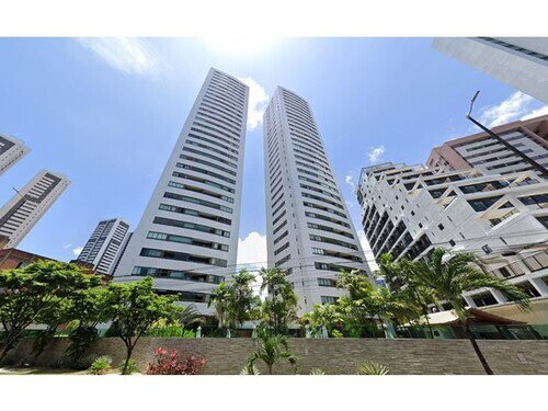 Apartamento com 2 Suítes e 2 Vagas em Recife