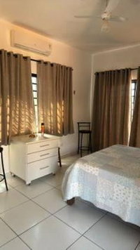 Casa com 4 quartos, 3 banheiros e piscina em condomínio - Alvorada do Sul