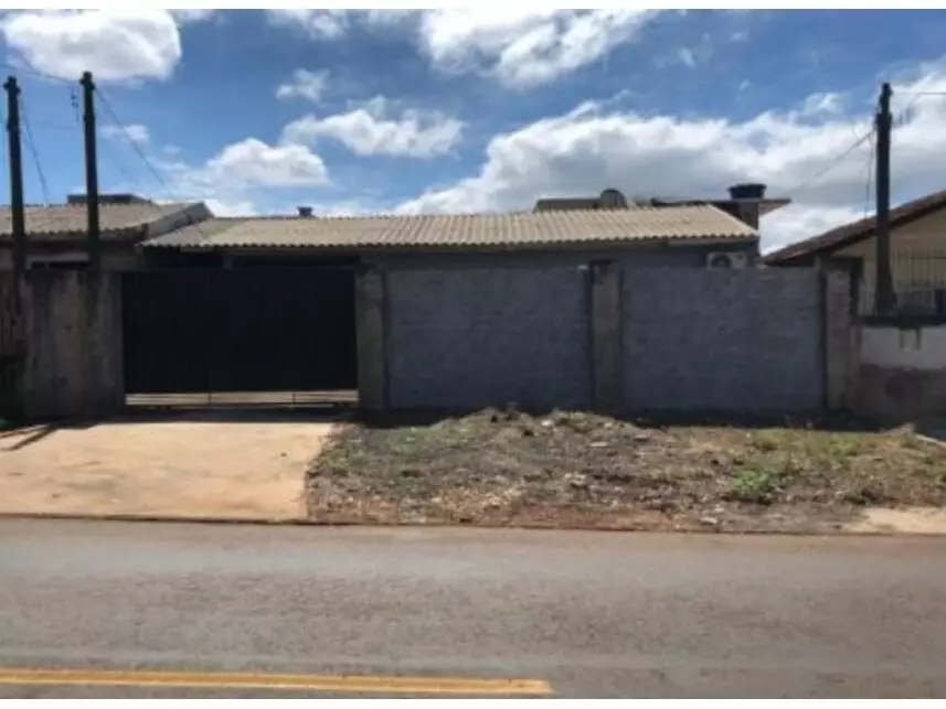 Casa Ocupada em Leilão com 94,91m² Construída