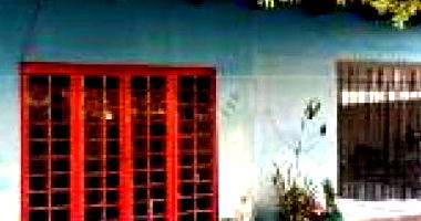 Casa padrão 5 quartos 2 banheiros 1 vaga 227m² ocupada