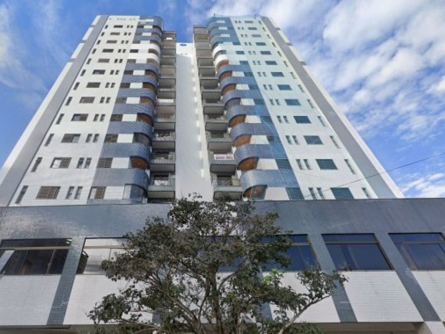 Apartamento com 110 m², 2 vagas, 7º andar