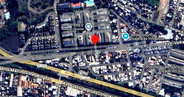 Apartamento 303 no Edifício à Estrada Adhemar Bebiano - 52m²
