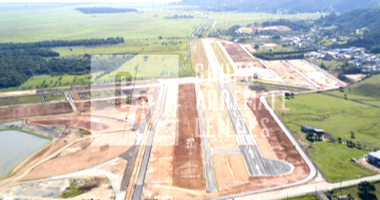 Terreno 1.400m² no Cond. Fly Ville