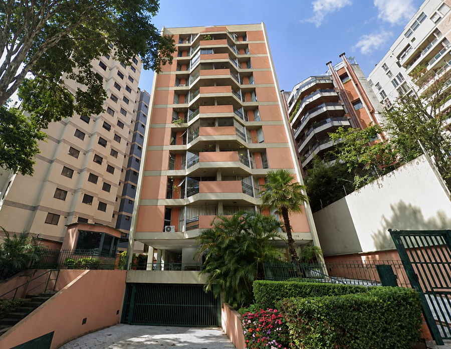 Apartamento com 1 suíte e vaga no Real Parque