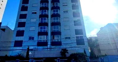 Apartamento 200 m² com 3 quartos, 3 banheiros e 2 vagas, ocupado