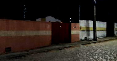 Casa 2 quartos, 1 banheiro, 1 vaga, 57,15m² construída, terreno 335m²