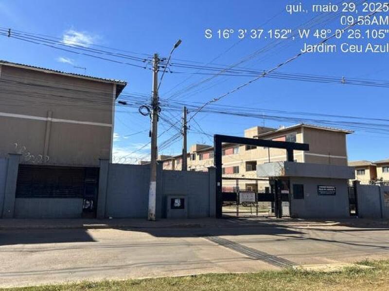 Apartamento em Valparaíso de Goiás com 2 quartos