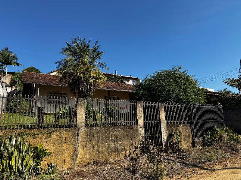 Terreno com casa 138m² em Itoupava Central, Blumenau