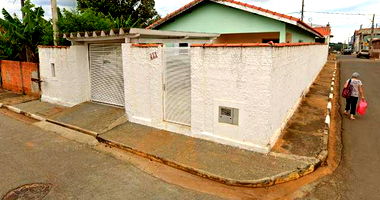 Casa de 300m² com 2 quartos e edícula em Campina do Monte Alegre