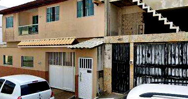 Imóvel Residencial e Comercial com Lojas em Marataízes/ES