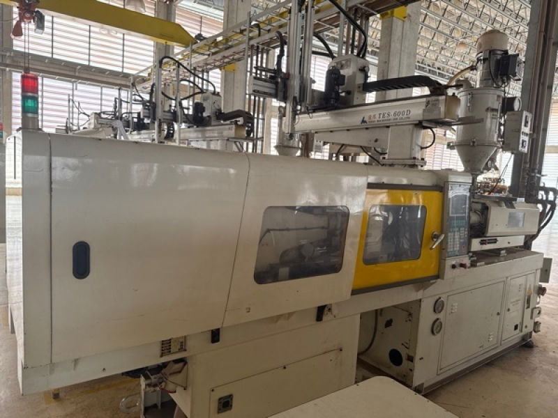 Excelente Imóvel Industrial com Injetora e Silo em Varginha