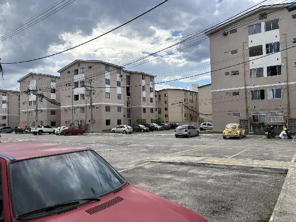 Apartamento com 2 quartos em Itaboraí - RJ