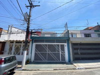 Casa com 3 quartos, 3 banheiros e 1 vaga de garagem