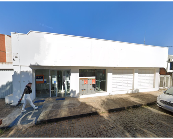 Loja Comercial com 170m² construída e terreno de 446m², desocupada