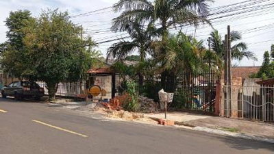 Casa Ocupada em São Leopoldo com 45,92m² de Área Construída