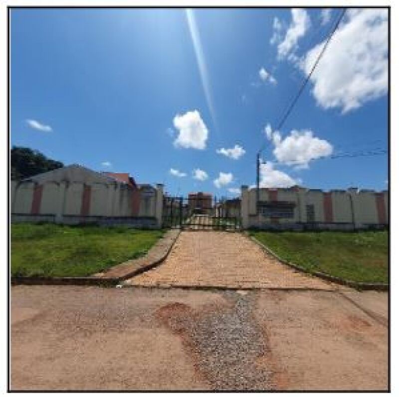 Casa com 2 Quartos e 1 Banheiro em Planaltina