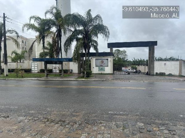 Apartamento com 2 quartos e 1 vaga em Maceió/AL