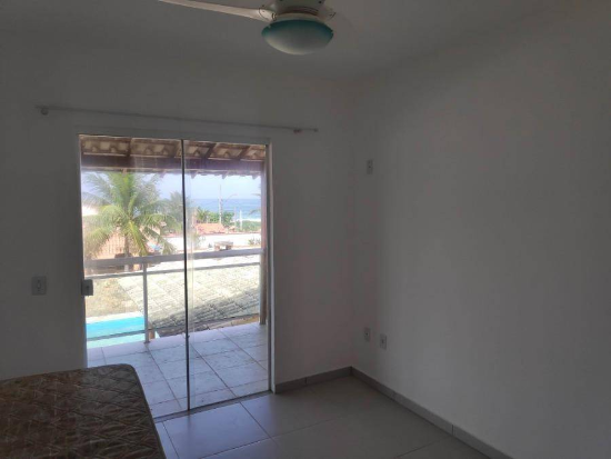 Casa com 302,86 m² construídos, 1 vaga, ocupada
