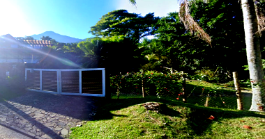 Terreno com 921m² em Ilhabela - SP