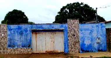 Casa Ocupada com 2 Quartos e Garagem em Dom Eliseu/PA