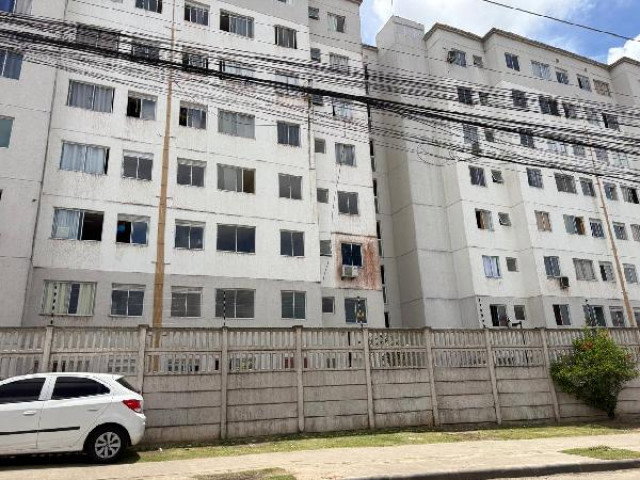 Apartamento com 2 quartos em Salvador/BA