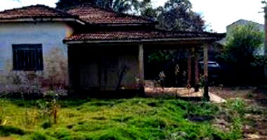 Casa com 150m² de área construída e 600m² de terreno