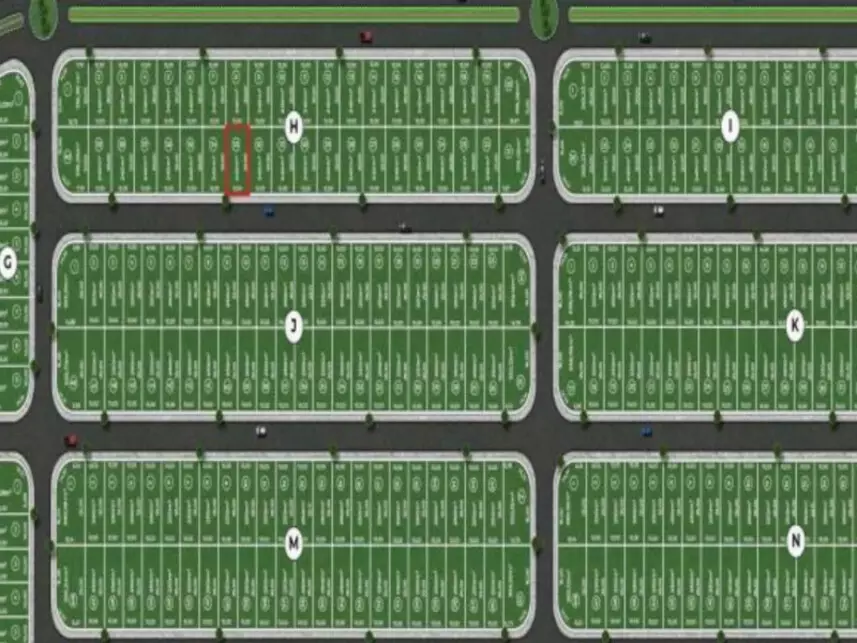 Terreno com 240m² no Jardim Botânico I