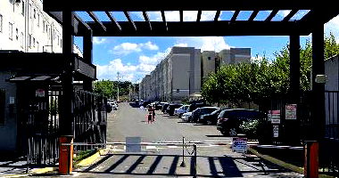 Apartamento 2 quartos, 1 banheiro, 1 vaga, 90m² total, desocupado