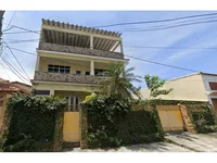 Casa em leilão com 3 quartos e 1 banheiro em Braz de Pina