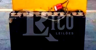 Paleteira em Leilão - Oportunidade Imperdível!