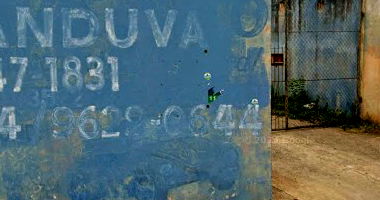 Confortável Lote com 1 Quarto e Banheiro em Área Residencial