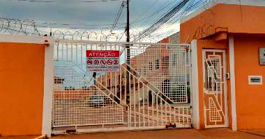 Apartamento 2 quartos, 43m², 1 vaga, área de serviço