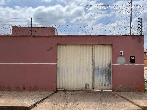 Casa com 3 quartos, 126,88m², terreno 300m², desocupada