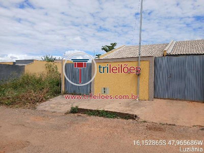 Casa com 2 quartos, 1 banheiro e 81m² construída