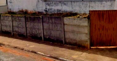 Fração Ideal 50% Lote Urbano de Esquina, Murado, Sem Construção